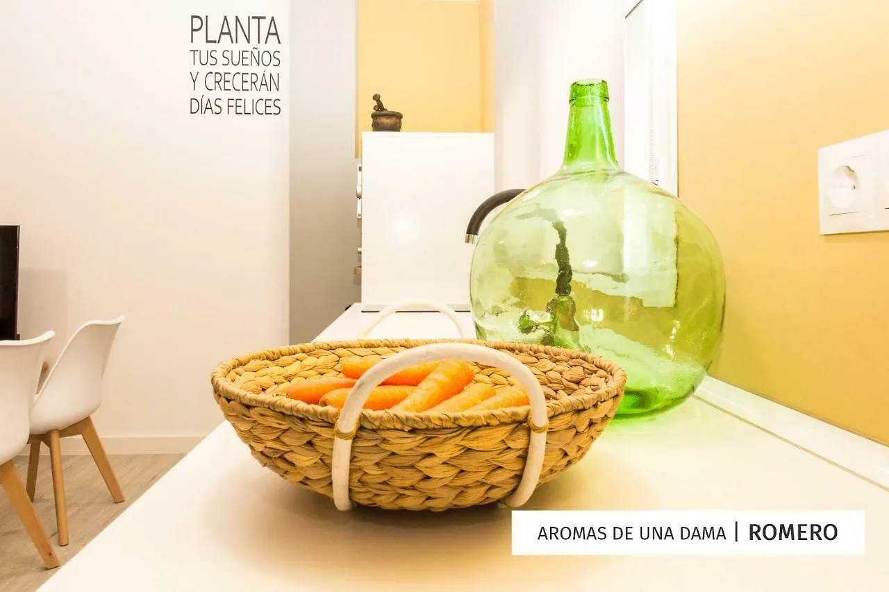 Oleholidays Aromas De Una Dama Apartamentos Marbella Appartement